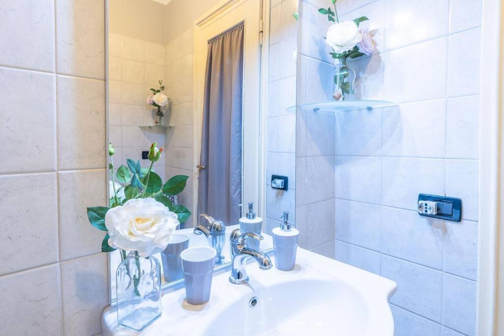 Terrazze Italiane City Center - White Apartment Verona Buitenkant foto